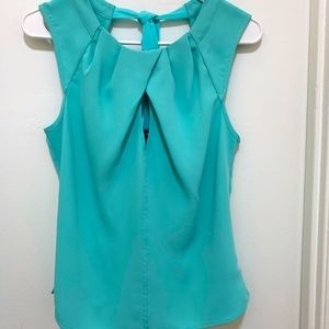 Cute sleeveless blouse